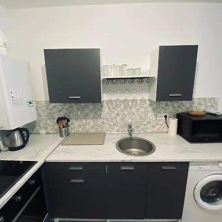 Eden, T2 Confort, A 10 Mins Du Centre De Paris, Parking